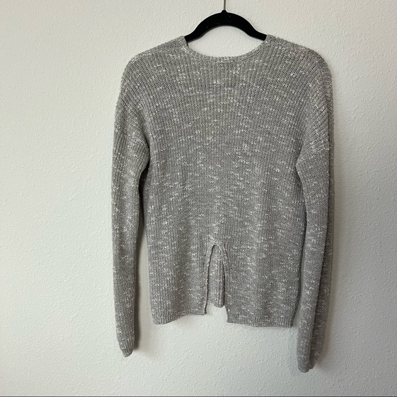 Express Sweater - Picture 5 of 7